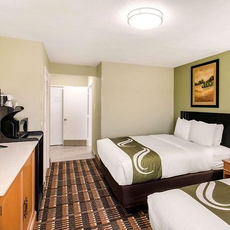 Quality Inn & Suites Plano East - Richardson Eksteriør bilde