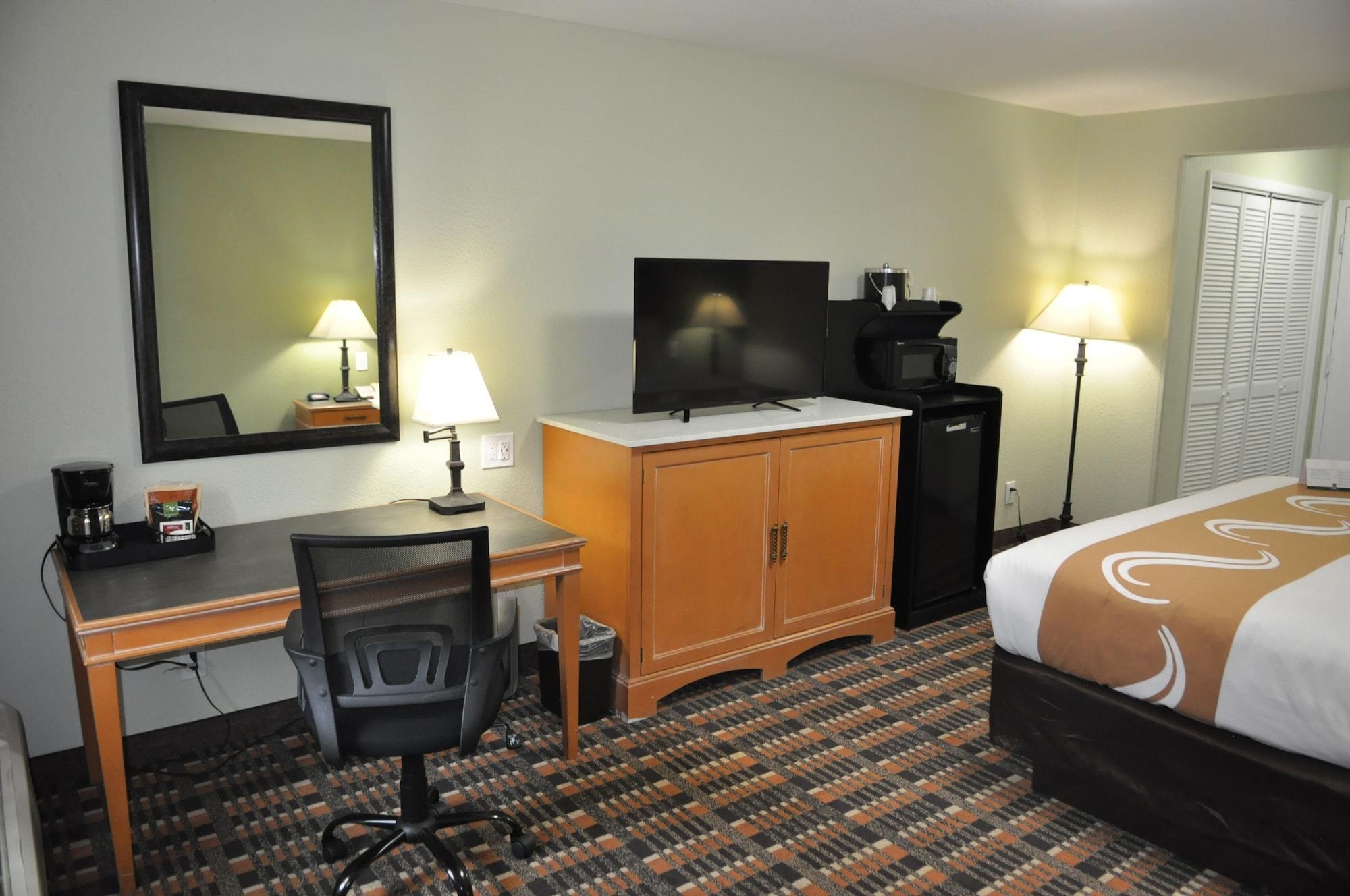 Quality Inn & Suites Plano East - Richardson Eksteriør bilde