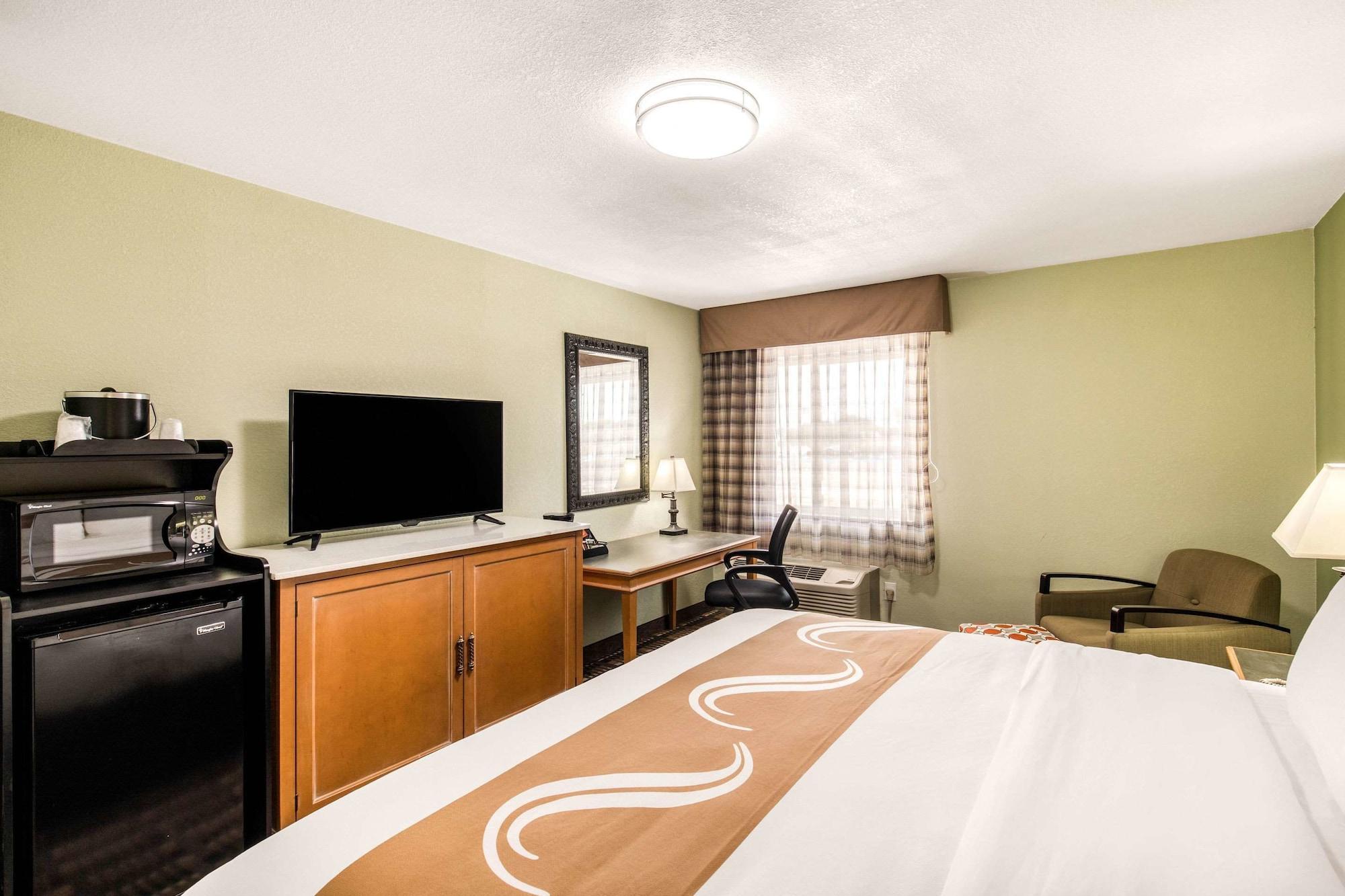 Quality Inn & Suites Plano East - Richardson Eksteriør bilde