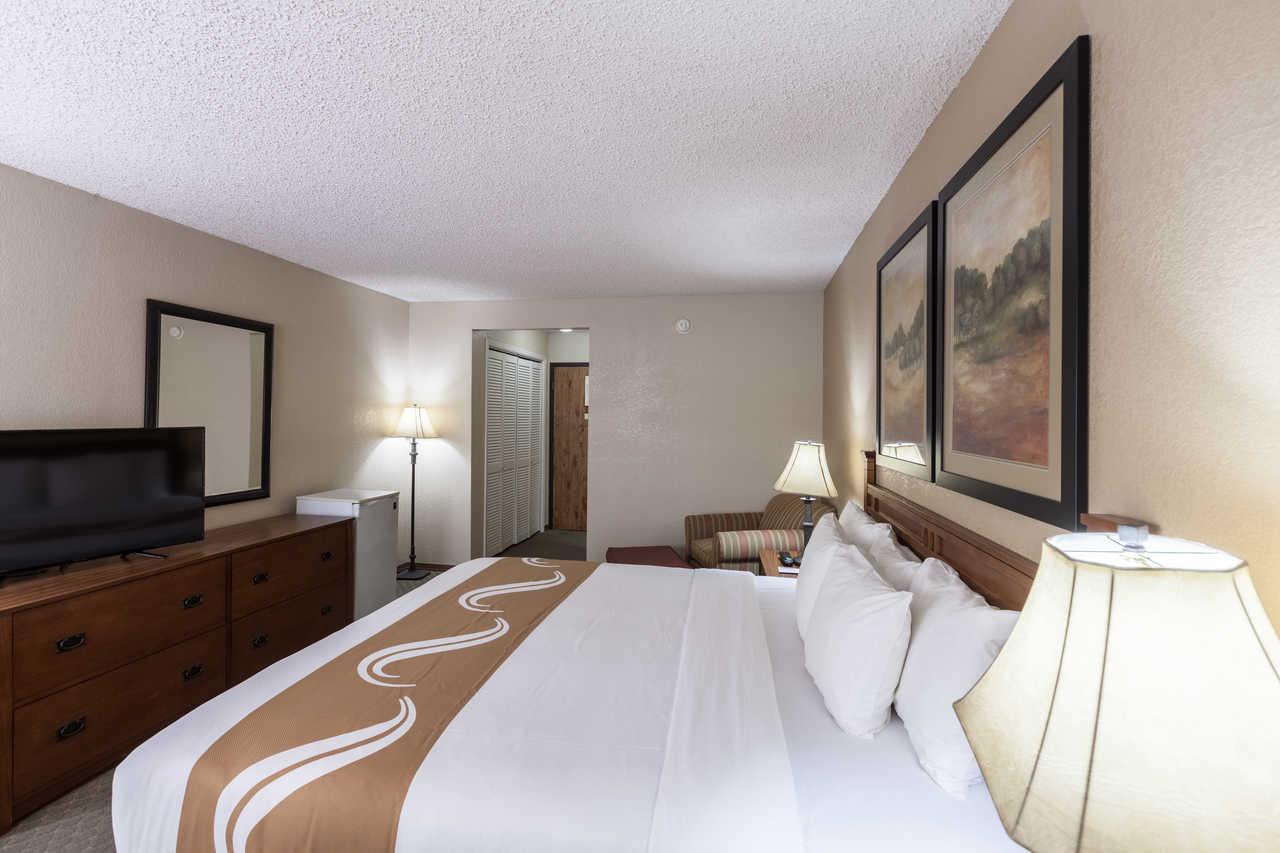 Quality Inn & Suites Plano East - Richardson Eksteriør bilde