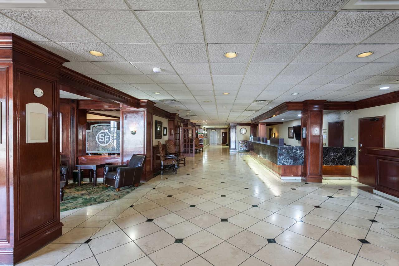 Quality Inn & Suites Plano East - Richardson Eksteriør bilde