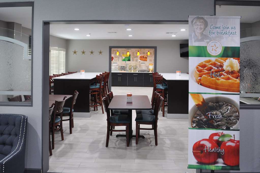 Quality Inn & Suites Plano East - Richardson Restaurant bilde