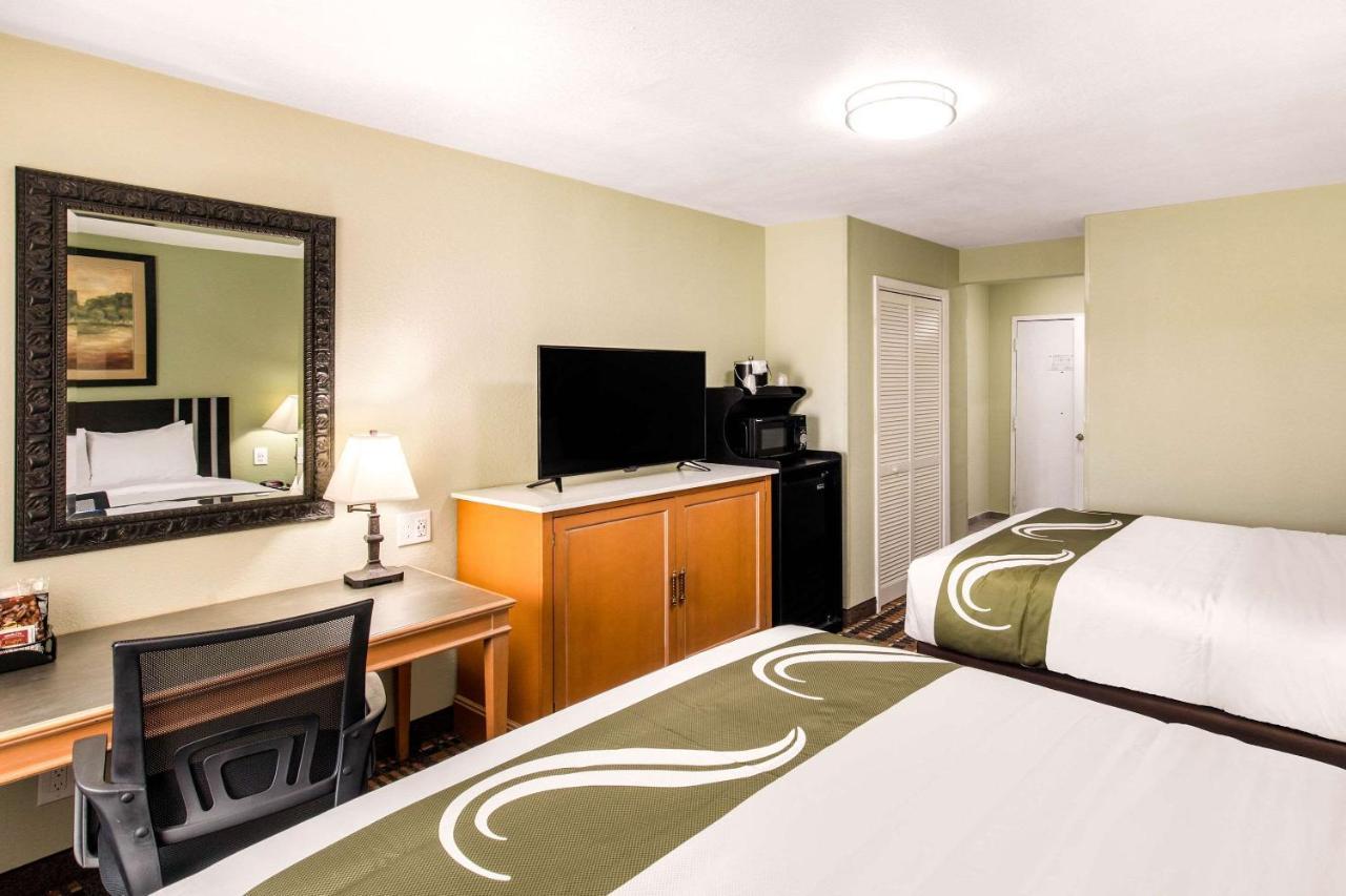 Quality Inn & Suites Plano East - Richardson Eksteriør bilde