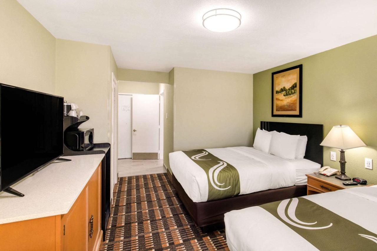 Quality Inn & Suites Plano East - Richardson Eksteriør bilde
